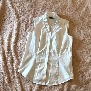 Banana Republic white sleeveless button up blouse size 8